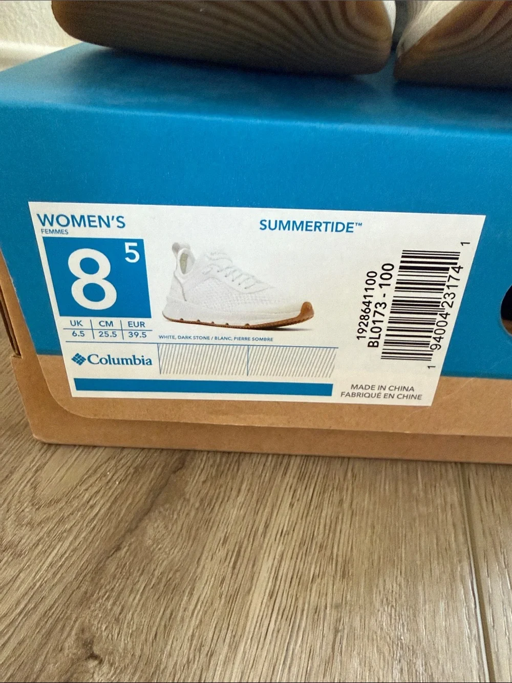 Columbia lightweight athletic